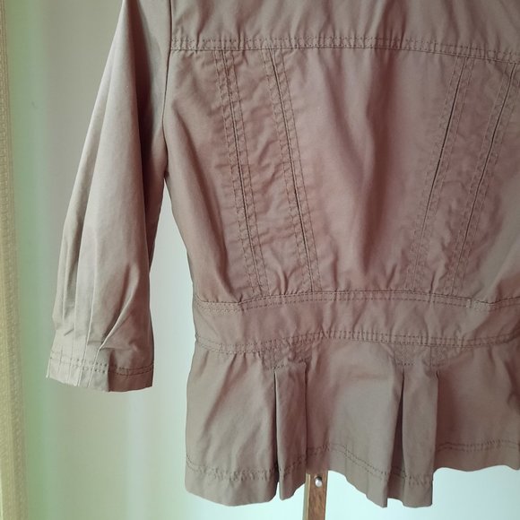 Calvin Klein Jeans brown jacket sz S with pleats at the waist and wrist - Picture 10 of 10